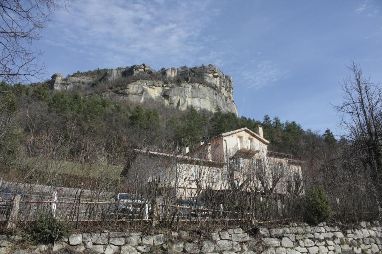 Charmant appartement au cœur des grès d Annot Extérieur photo